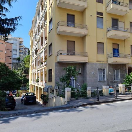Casa Stella Centro Foce Appartement San Remo Buitenkant foto