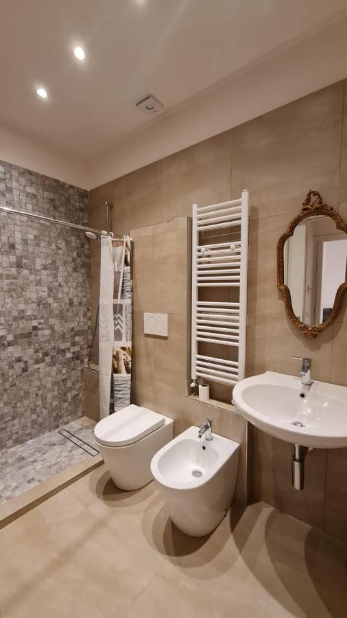 Casa Stella Centro Foce Appartement San Remo Buitenkant foto